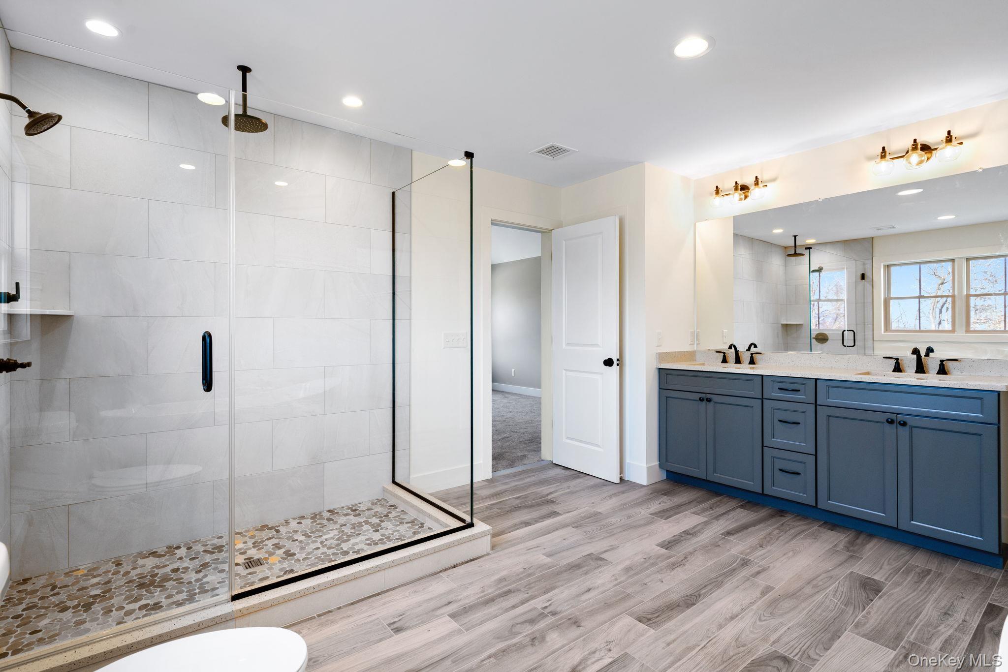 13 Harrier Ridge Drive, Wallkill, NY 12589