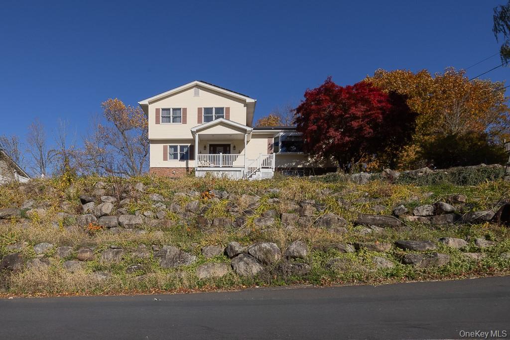 9 Georgian Drive, Stony Point, NY 10980