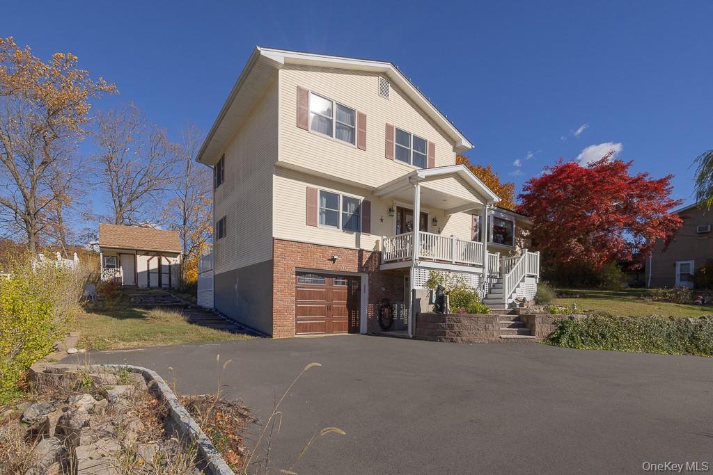 9 Georgian Drive, Stony Point, NY 10980