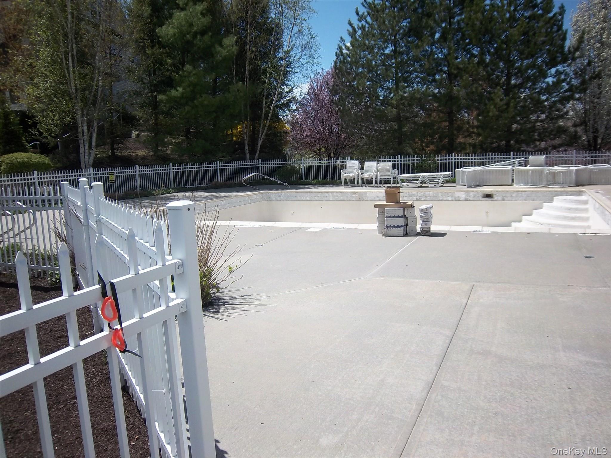 36 Briarbrook Drive, Briarcliff Manor, NY 10510