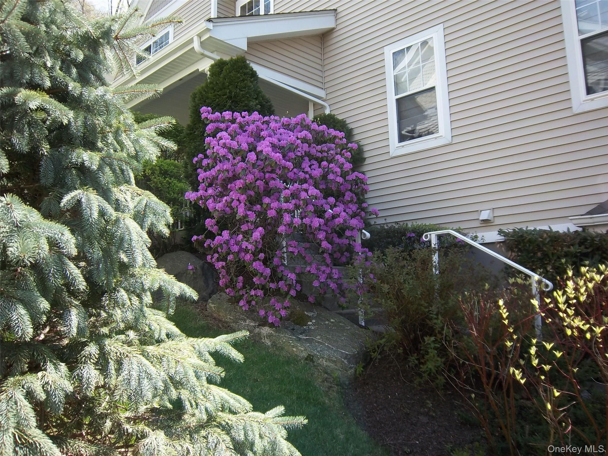 36 Briarbrook Drive, Briarcliff Manor, NY 10510