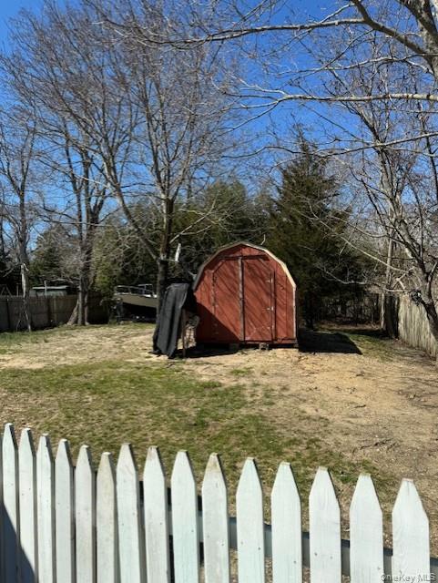 84 Point Road, Flanders, NY 11901