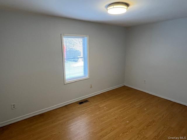 84 Point Road, Flanders, NY 11901