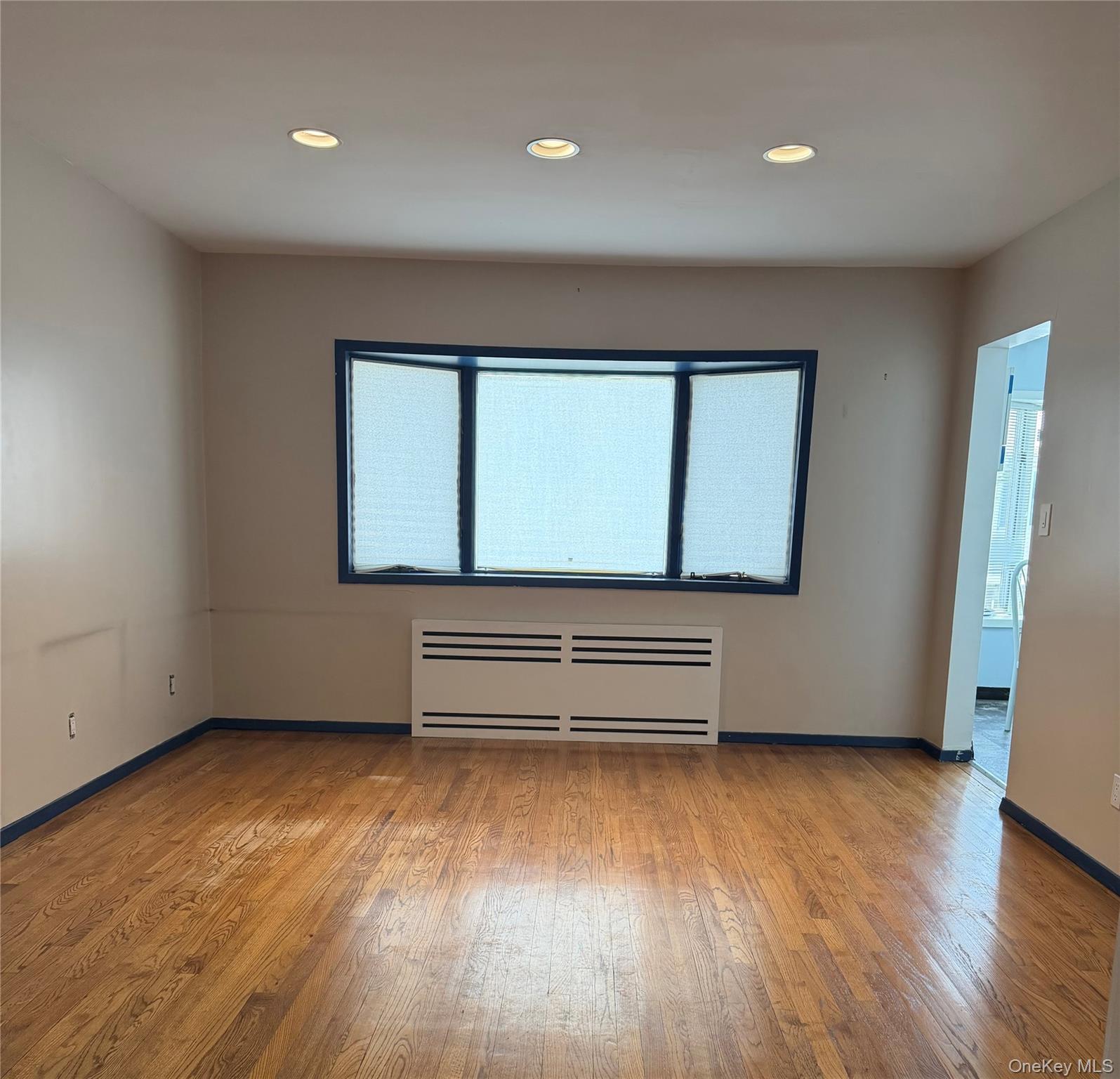 575 Rica Lane, Woodmere, NY 11598