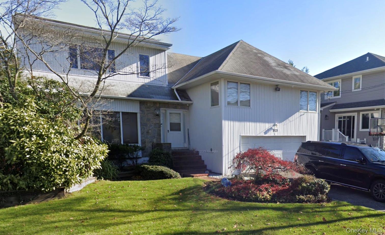 575 Rica Lane, Woodmere, NY 11598