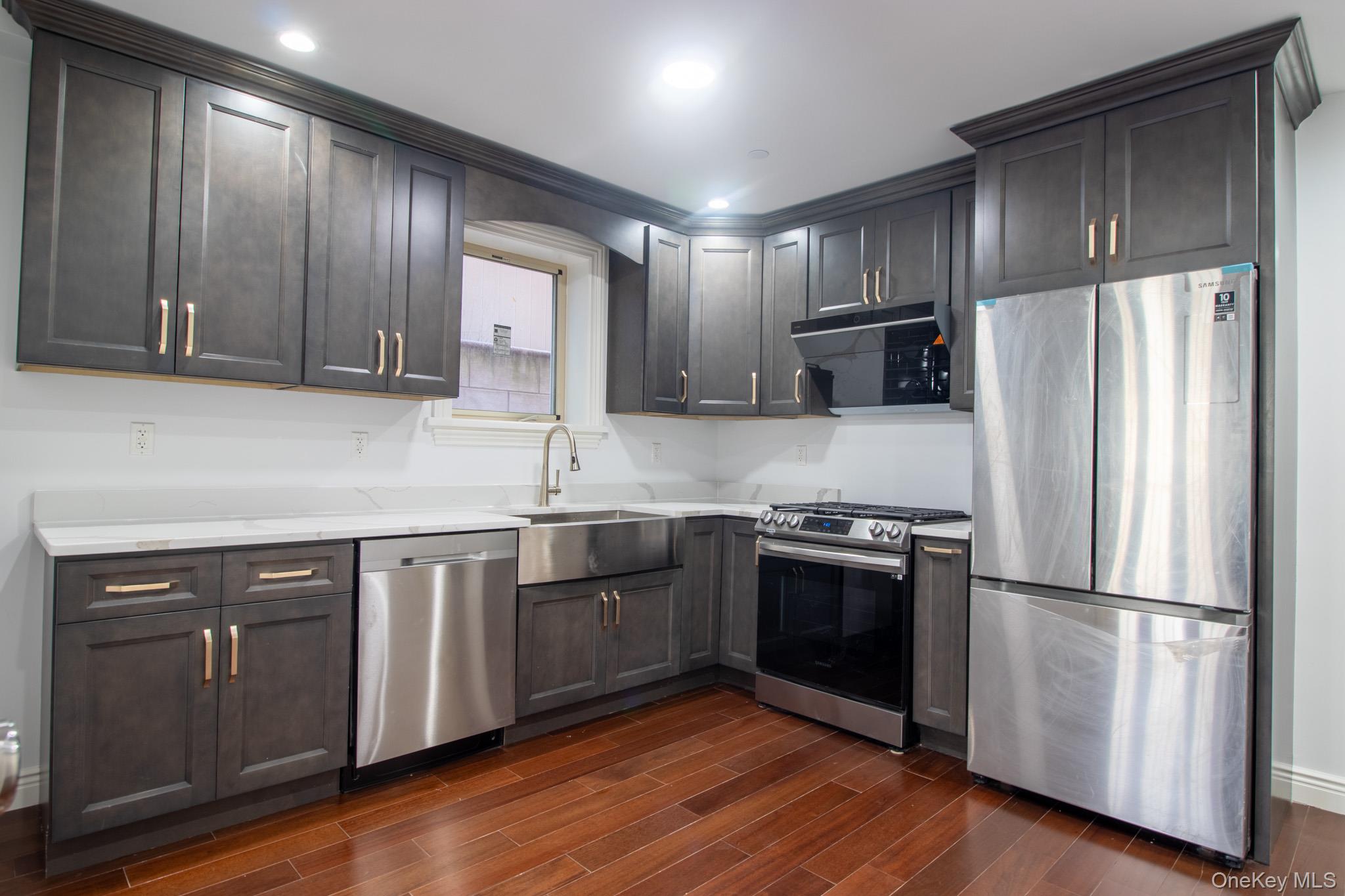 924 129th Street, College Point, NY 11356