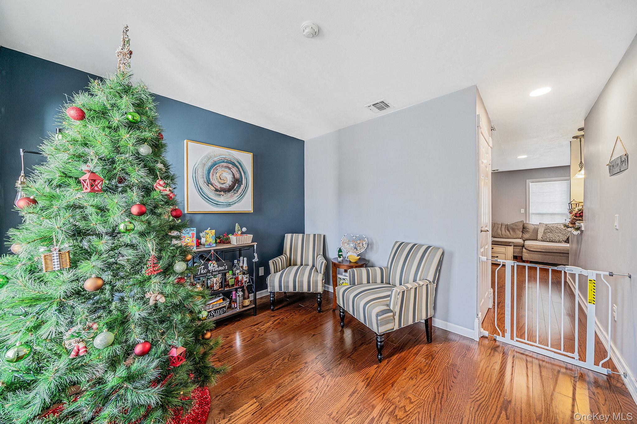 189 Haddon Hollow Court, Middle Island, NY 11953