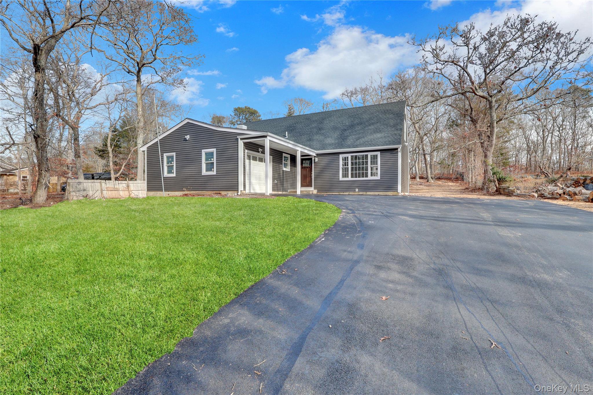 321 Smith Road, Shirley, NY 11967