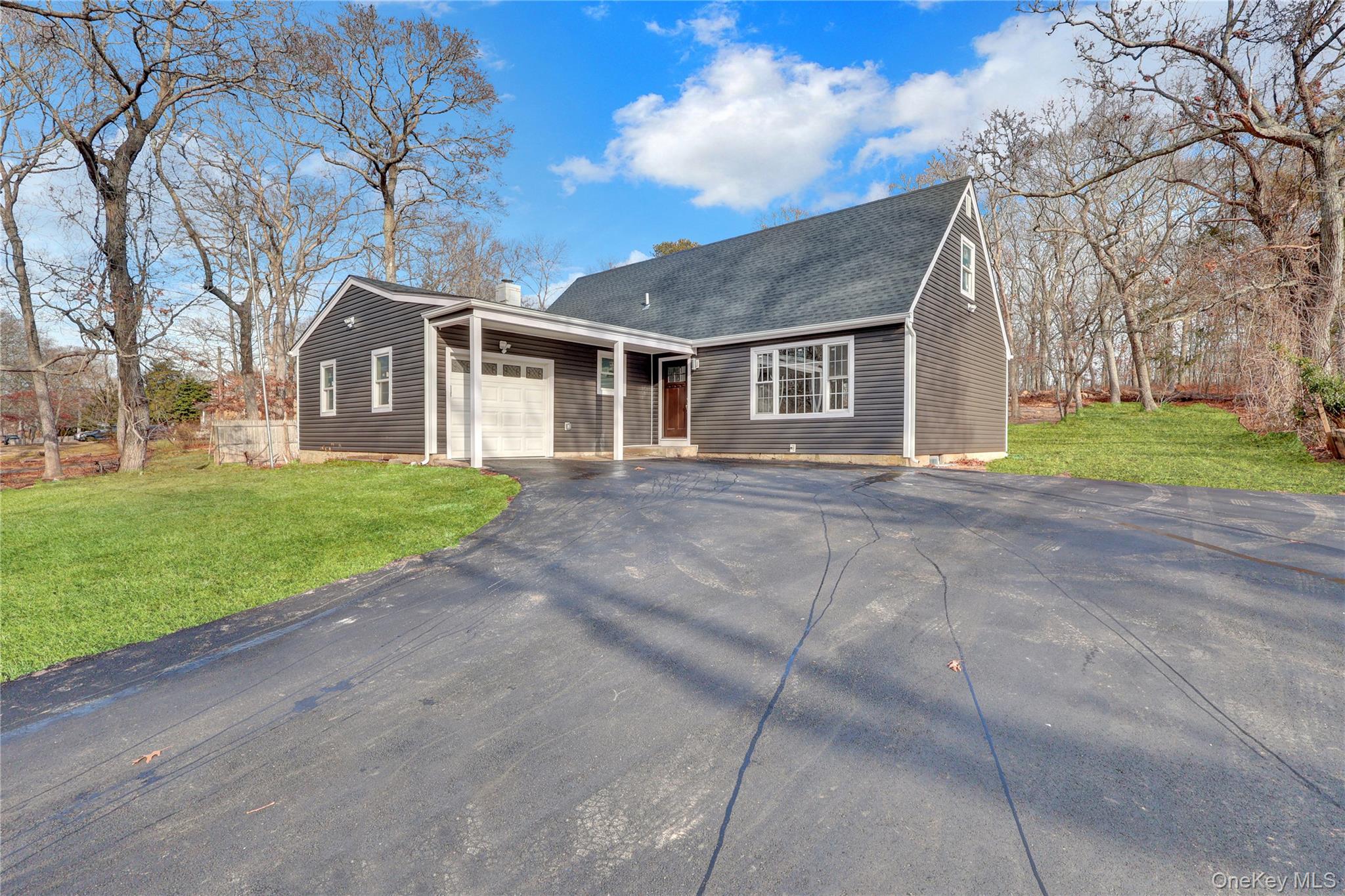 321 Smith Road, Shirley, NY 11967