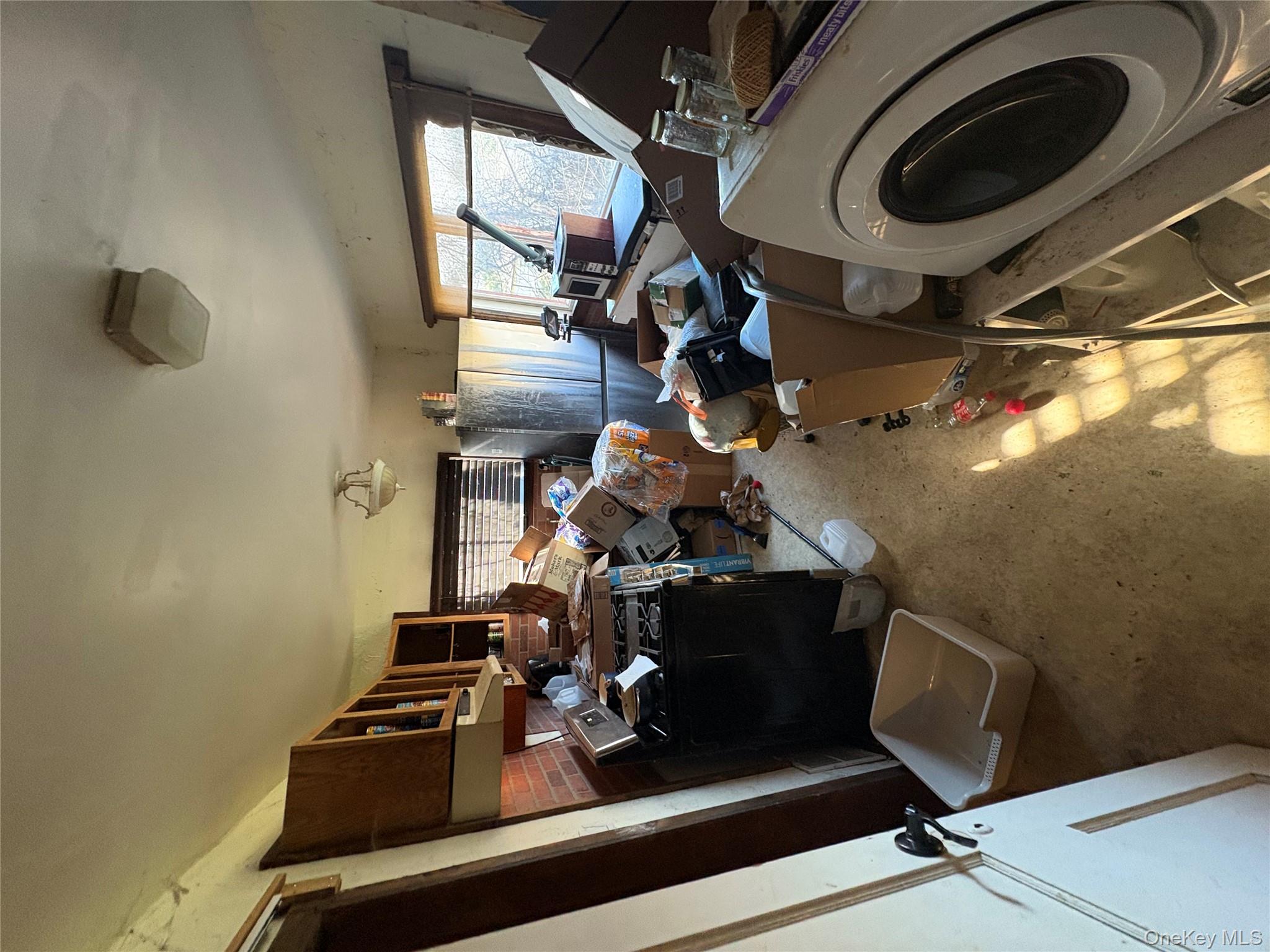 186 S Route 303, Congers, NY 10920