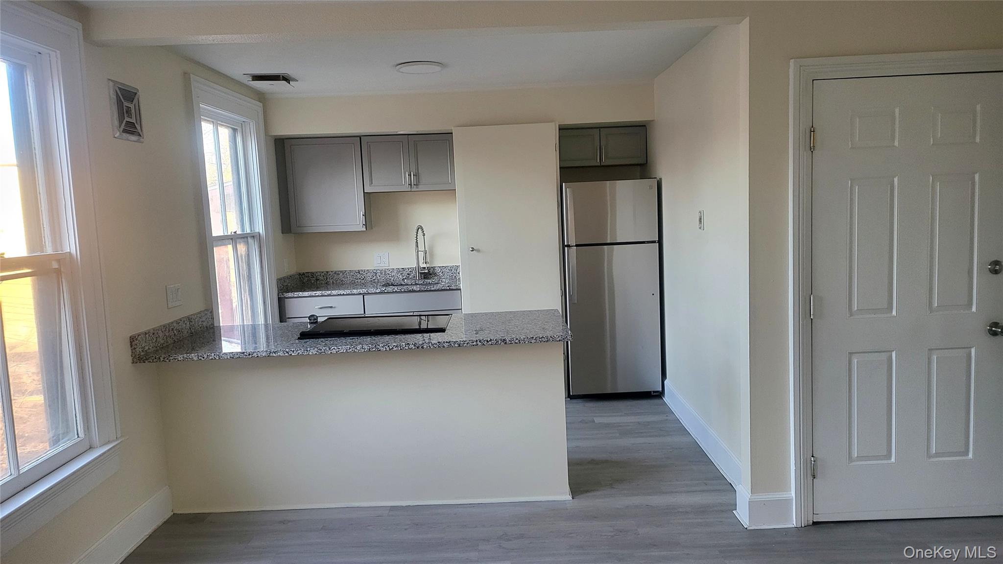 216 Church St., Apt 2, Poughkeepsie, NY 12601