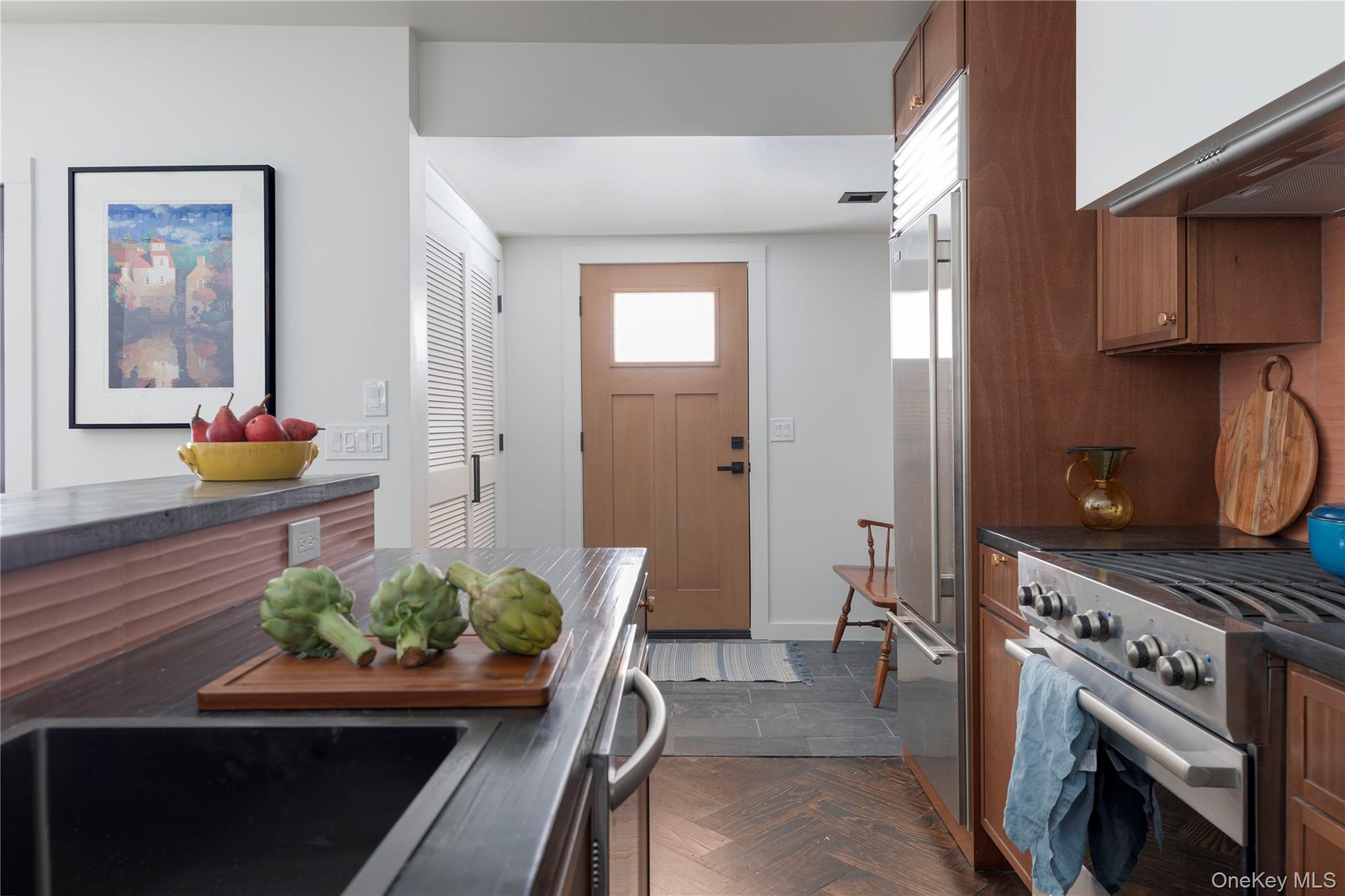 15 Phillips Street, Middletown, NY 10940