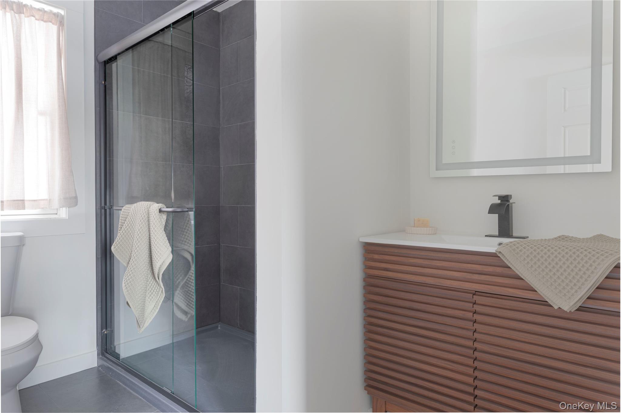 15 Phillips Street, Middletown, NY 10940