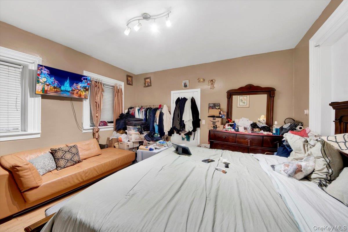 12 Broad Avenue, Ossining, NY 10562