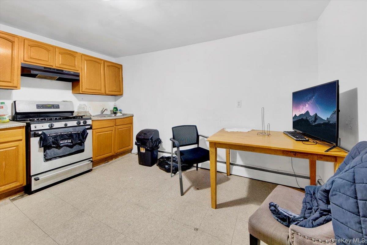 12 Broad Avenue, Ossining, NY 10562