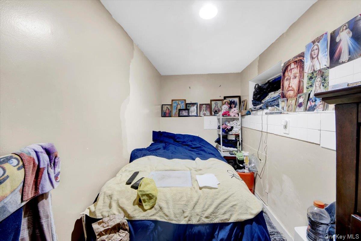 12 Broad Avenue, Ossining, NY 10562