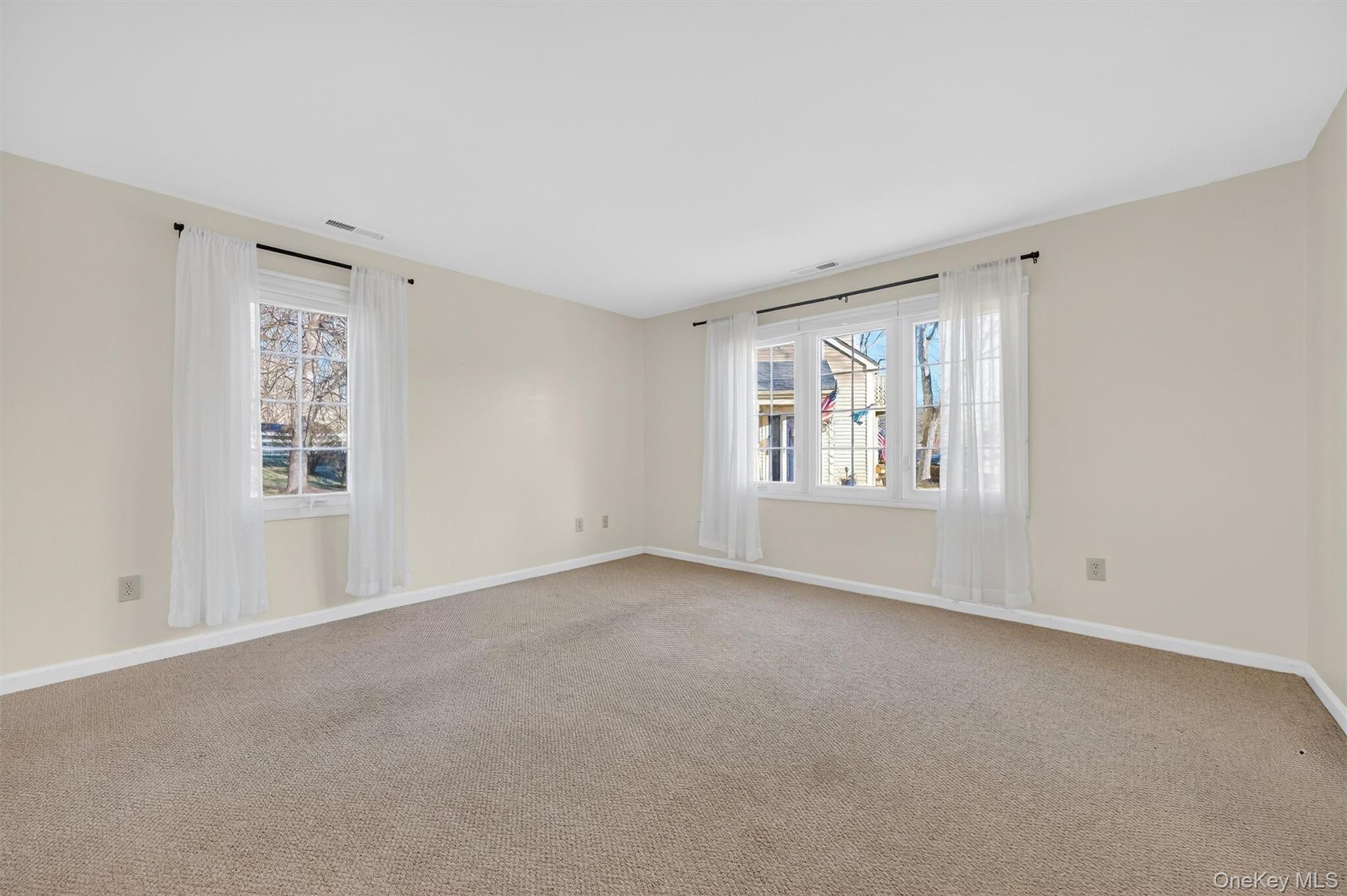 1306 Nutmeg Drive, Carmel, NY 10512