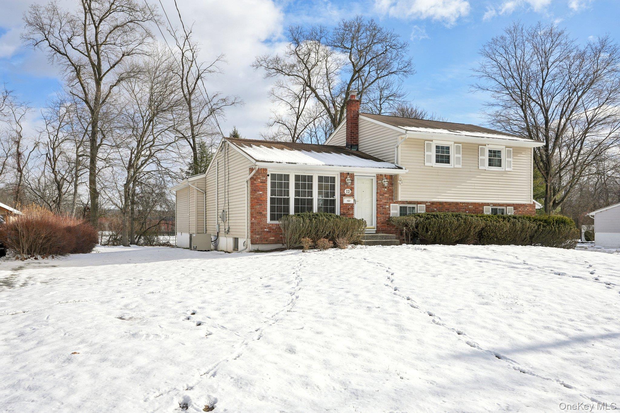 12 Stratford Place, New City, NY 10956