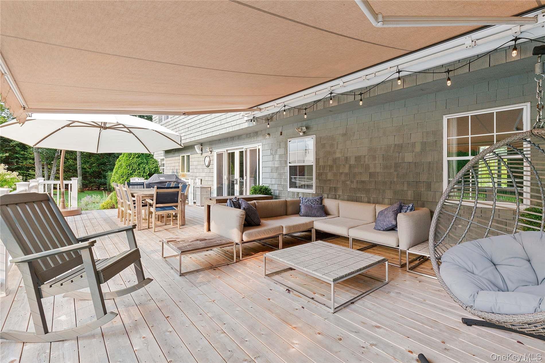 1 Blueberry Lane, Quogue, NY 11959