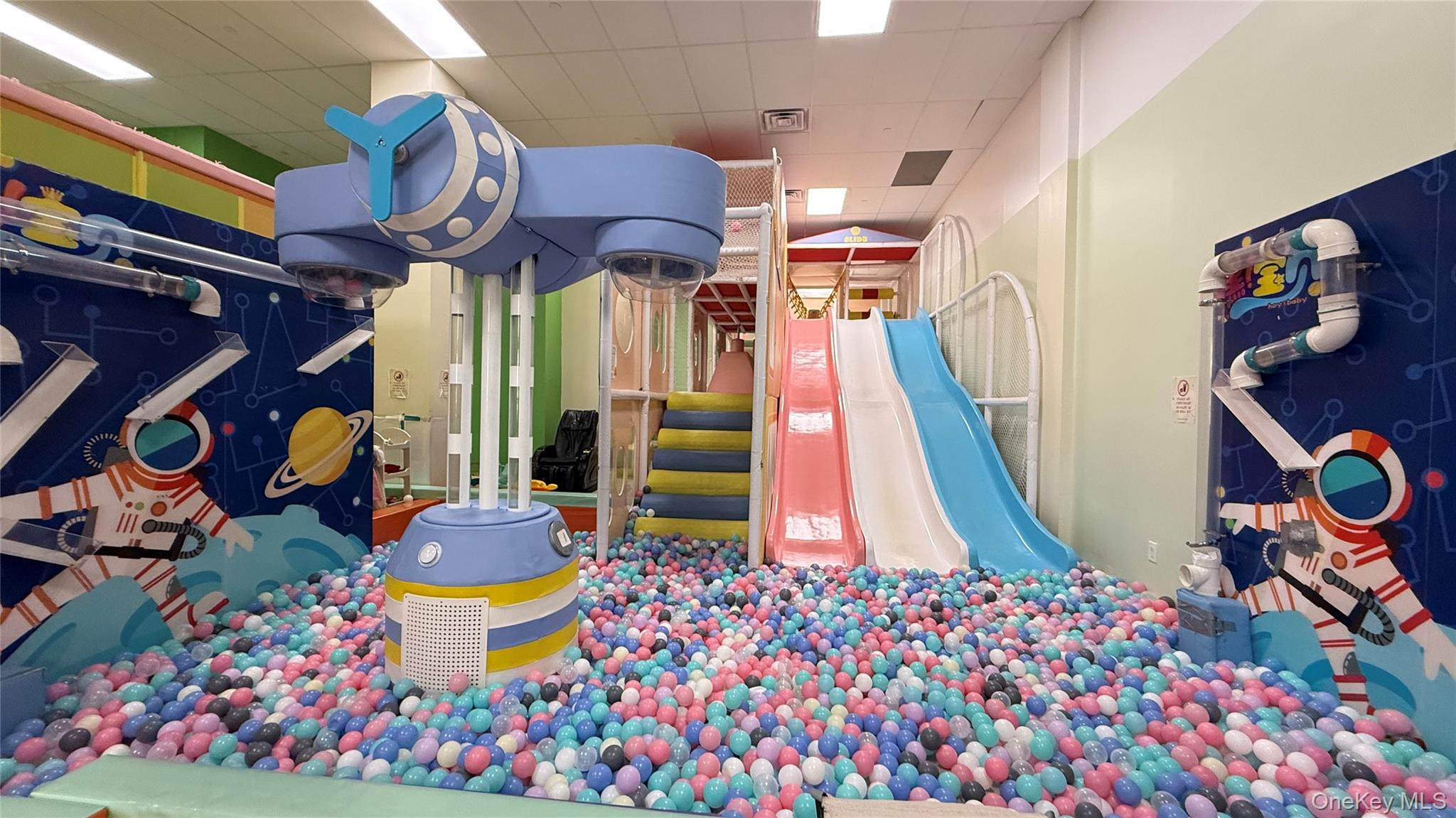 9501 37th Avenue # CA, Jackson Heights, NY 11372