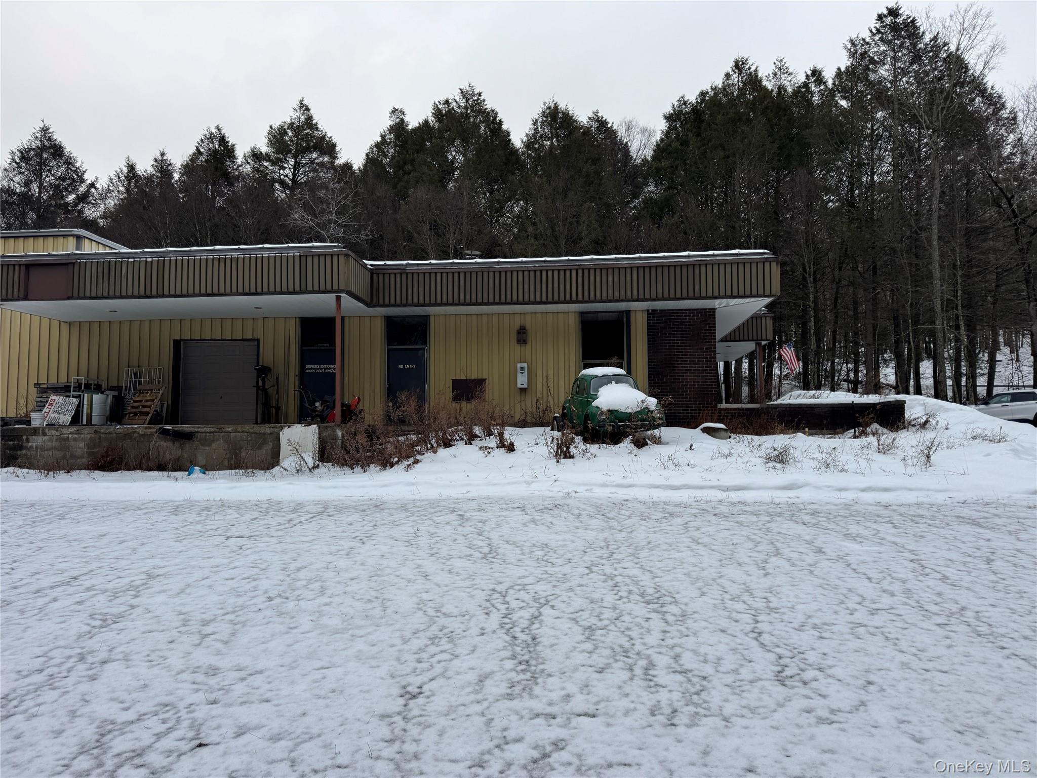 13 183B Road, Swan Lake, NY 12720