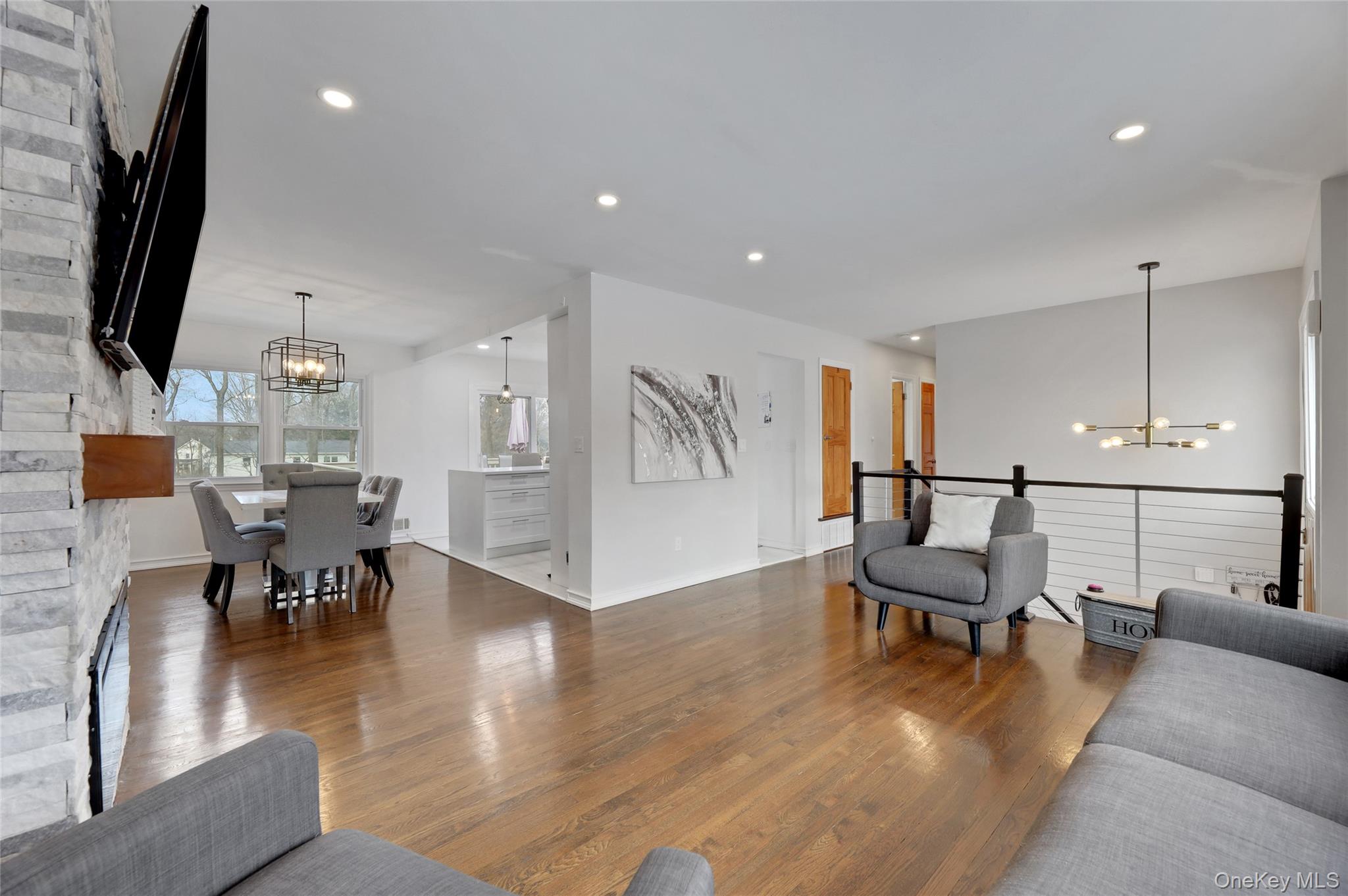 8 Jodi Lane, New City, NY 10956