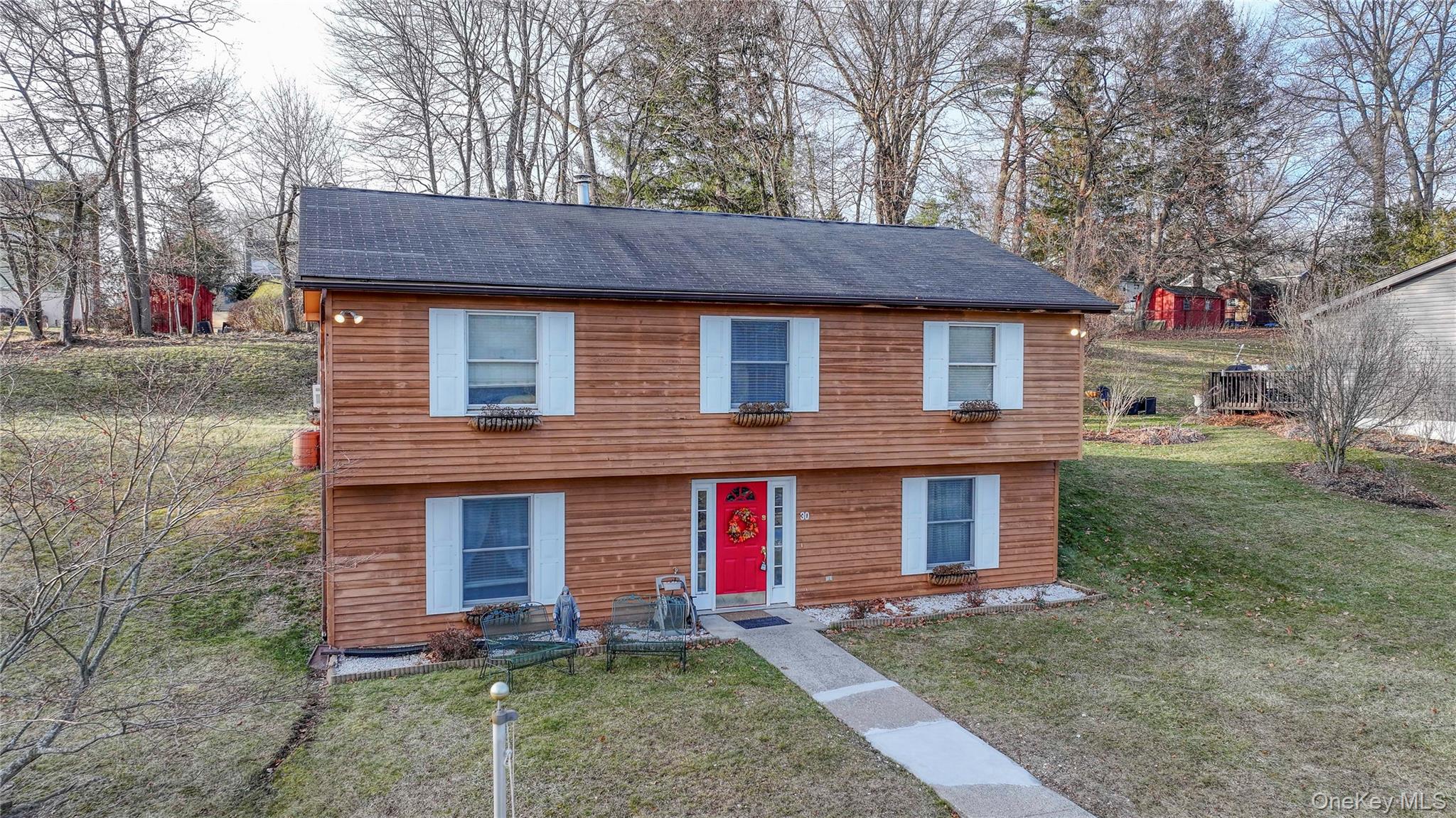 30 Oakland Avenue, Montgomery, NY 12586