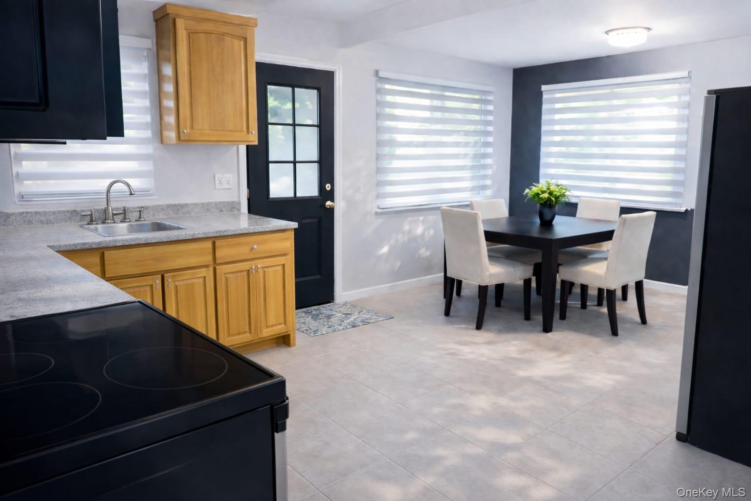 1 Crestwood Trail, Monroe, NY 10950