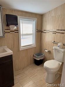 90 Medford Avenue, Patchogue, NY 11772