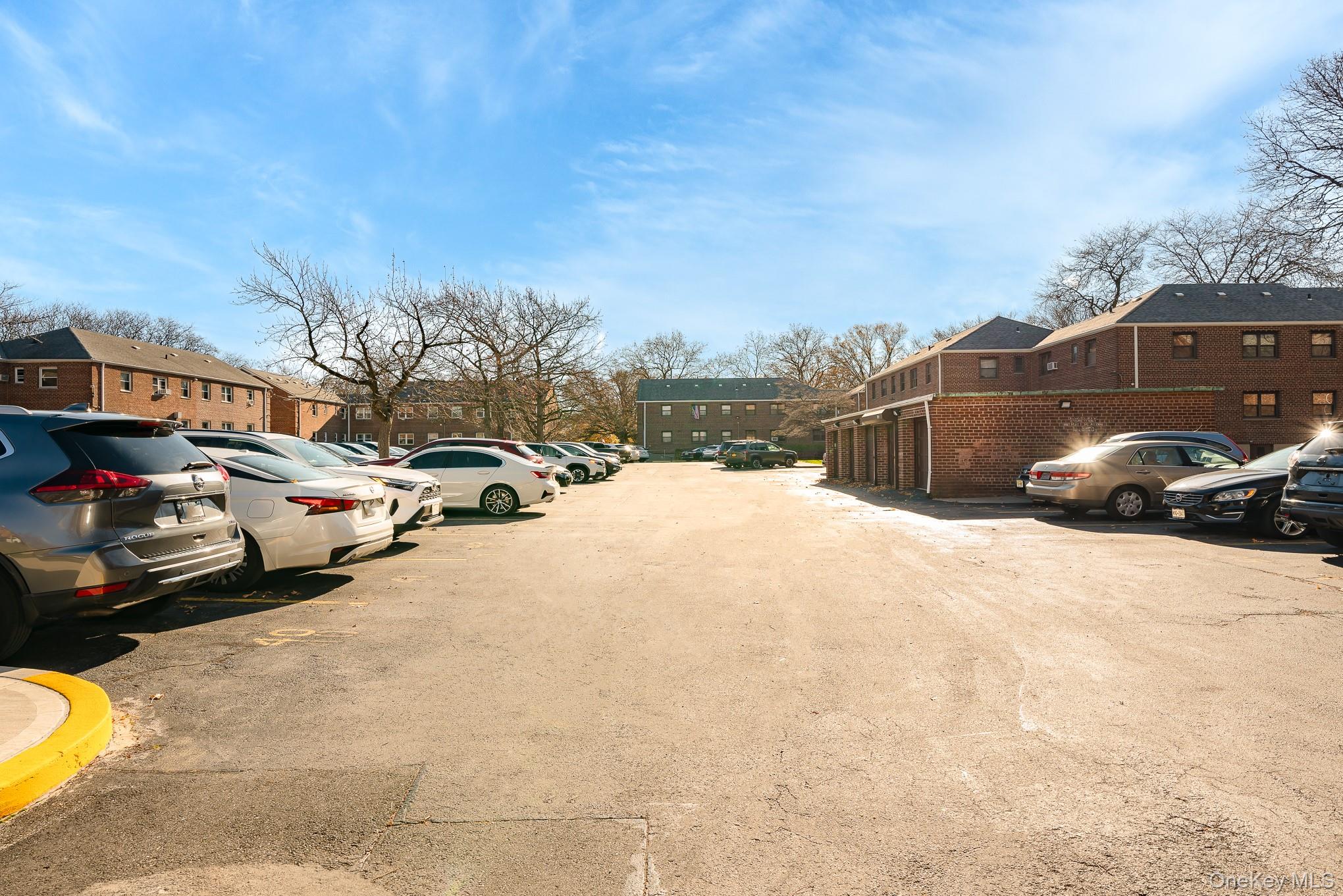 86-40 155th # 1R, Howard Beach, NY 11414