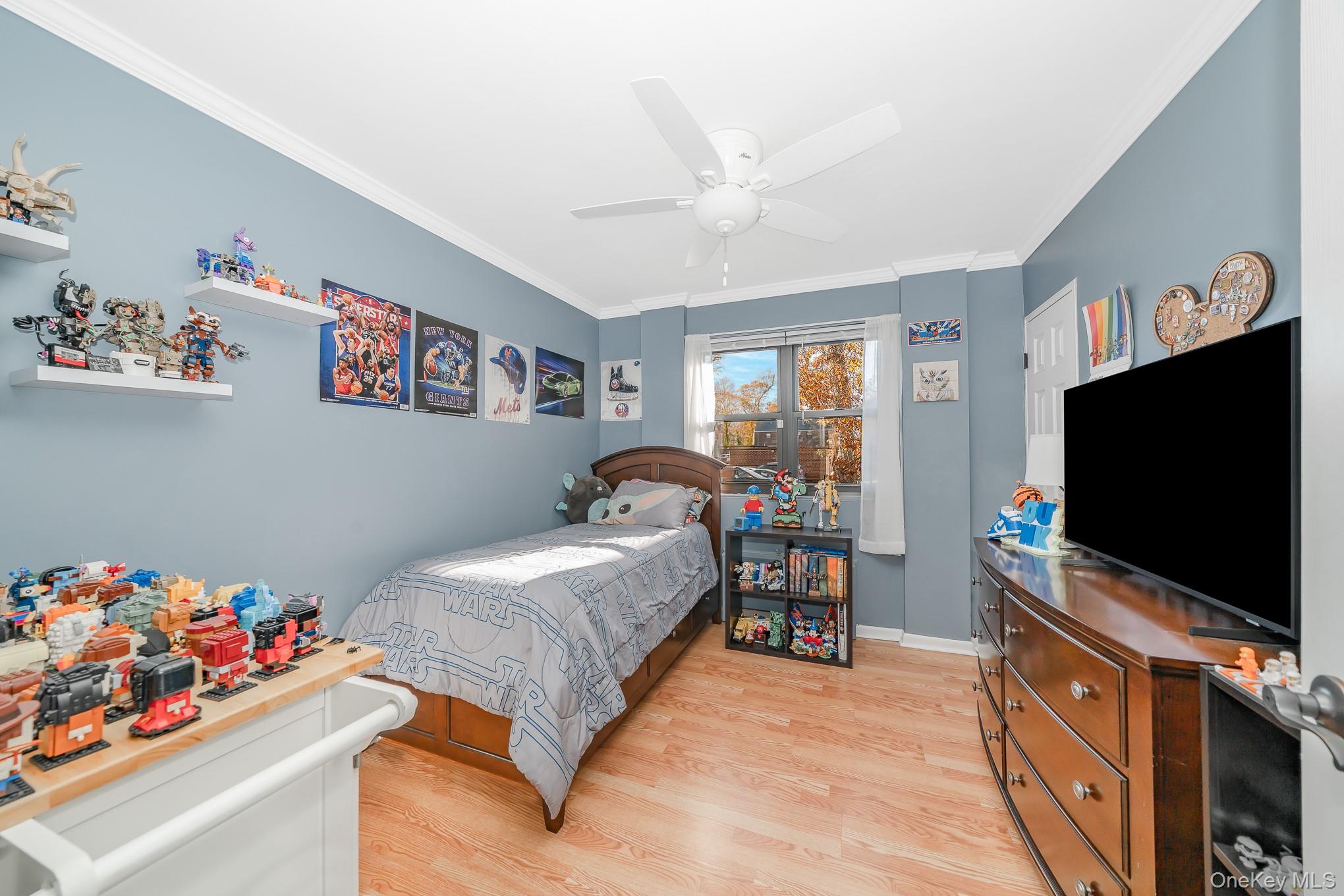 86-40 155th # 1R, Howard Beach, NY 11414