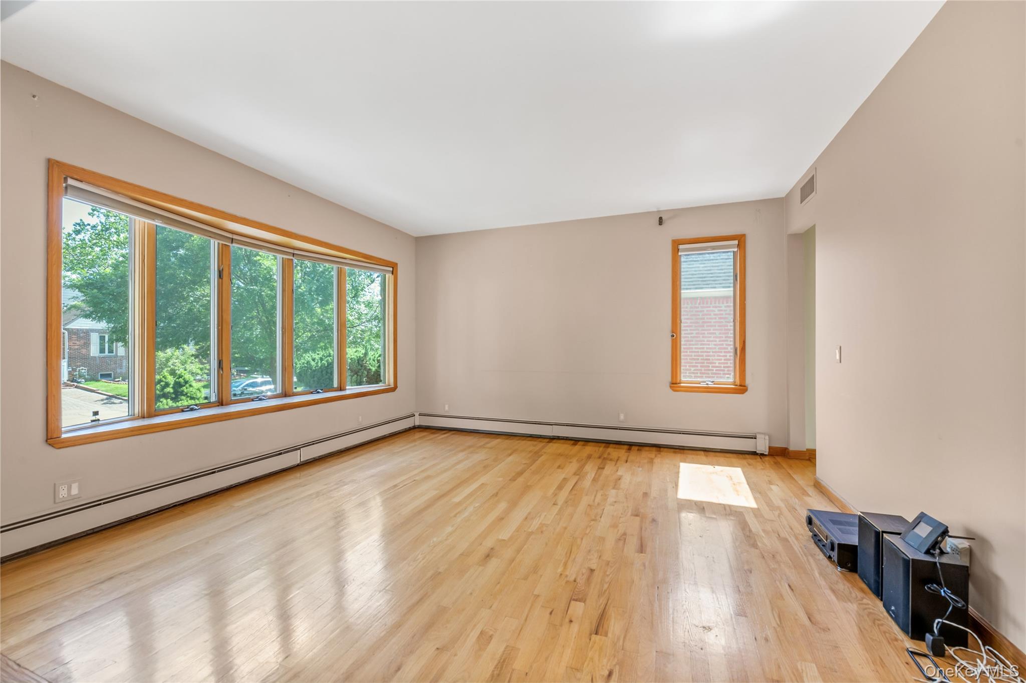 145-53 9th Avenue, Whitestone, NY 11357