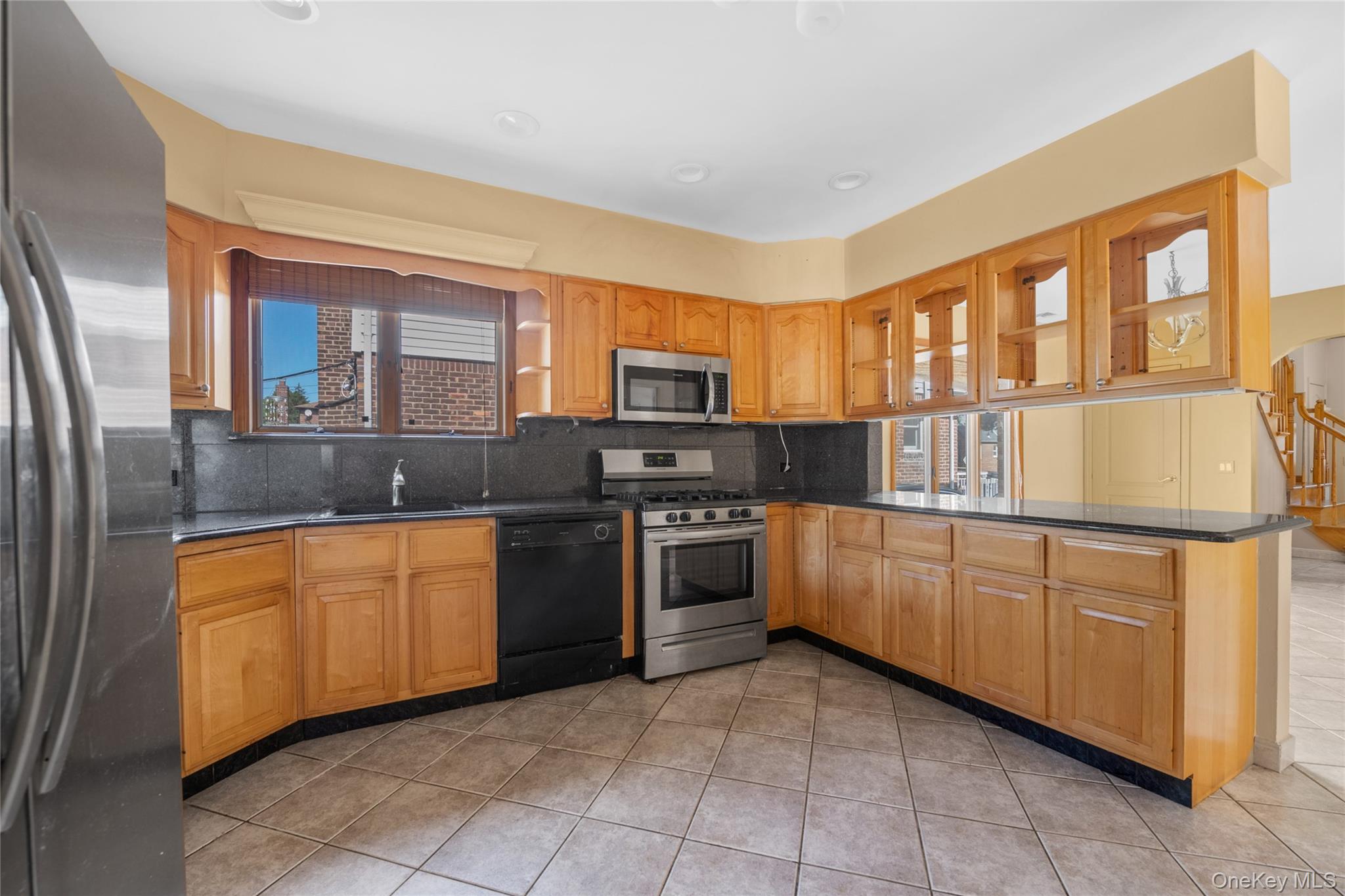 145-53 9 Avenue, Whitestone, NY 11357