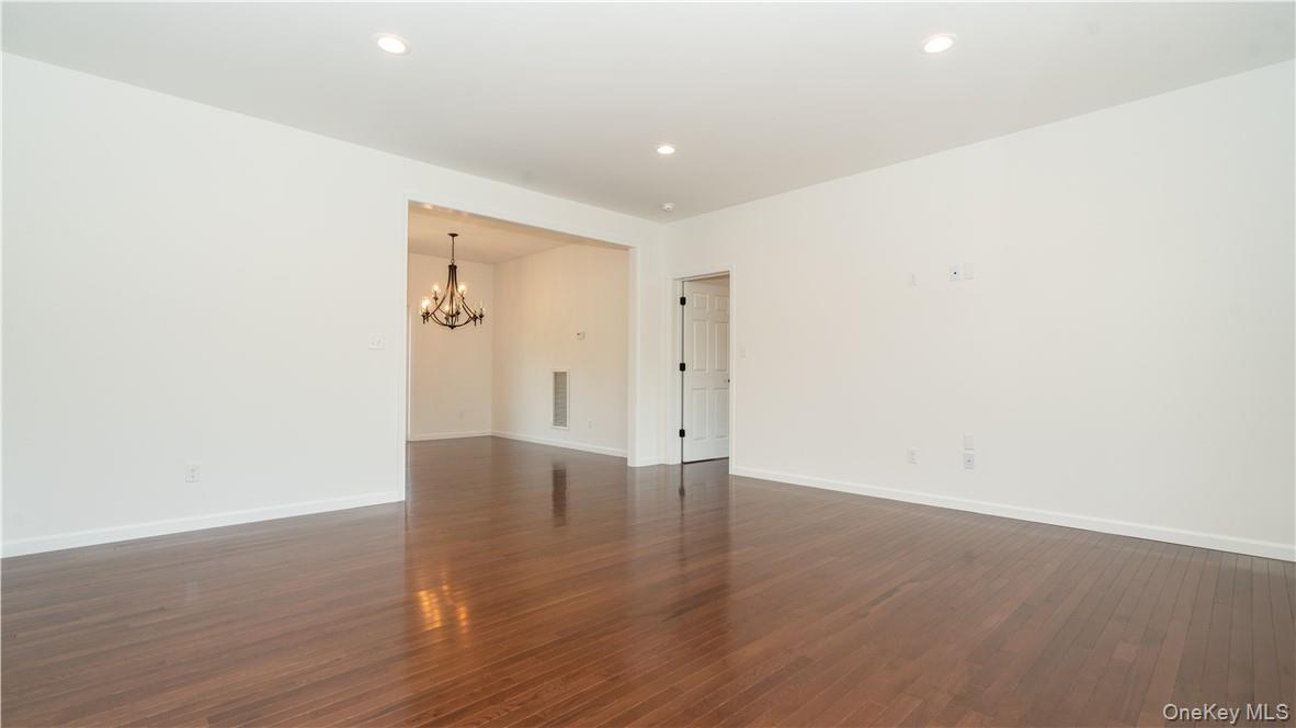 475 Dubois Road, Wallkill, NY 12589