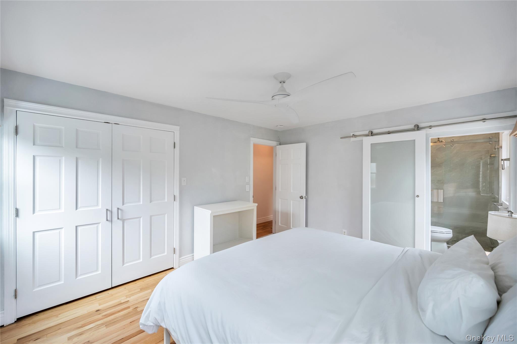 8 Lovell Road, Hampton Bays, NY 11946