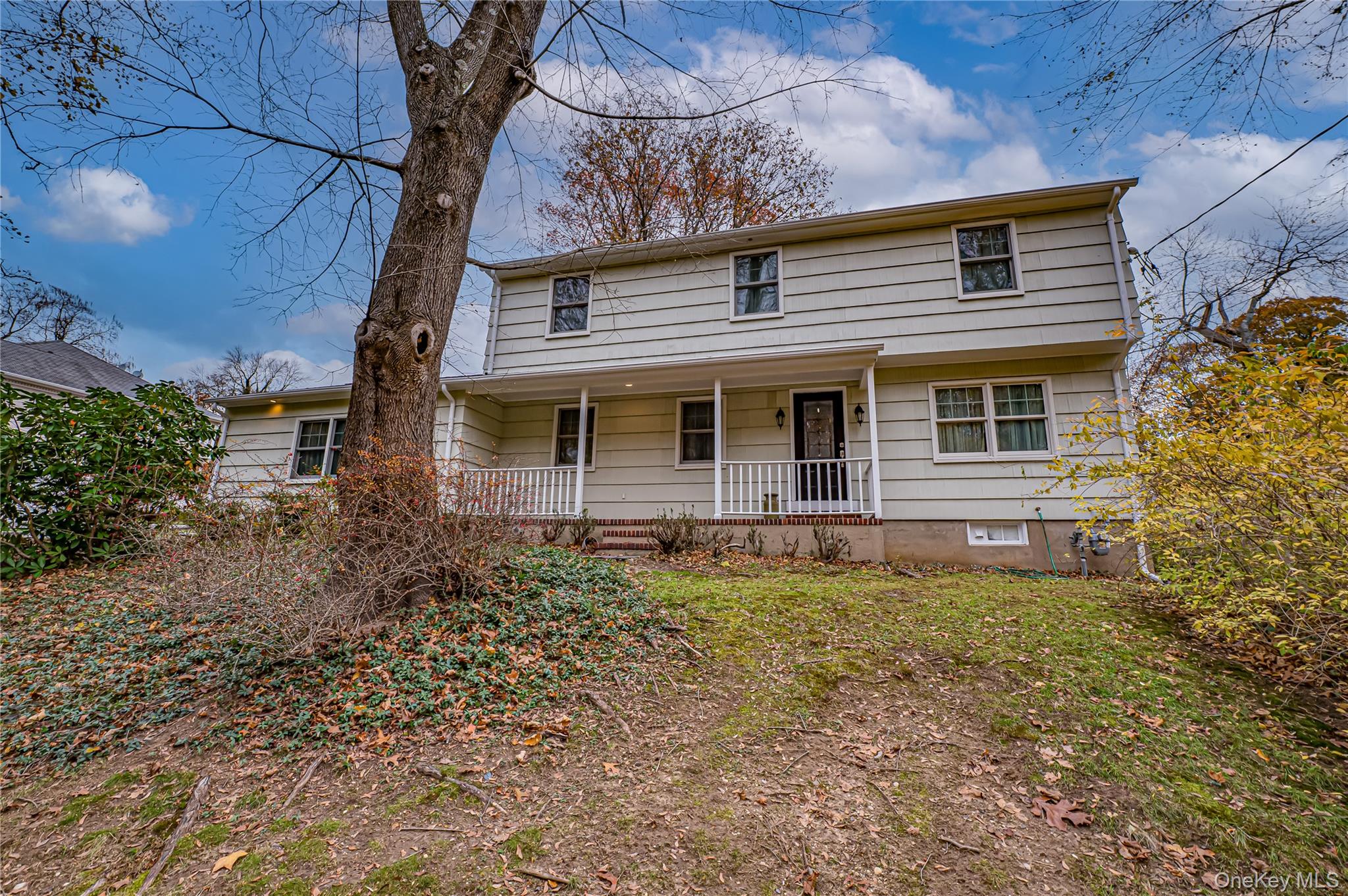 335 Landing Avenue, Smithtown, NY 11787