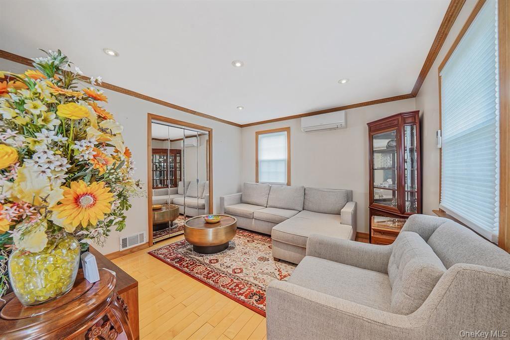 508 Chamberlin Street, East Meadow, NY 11554