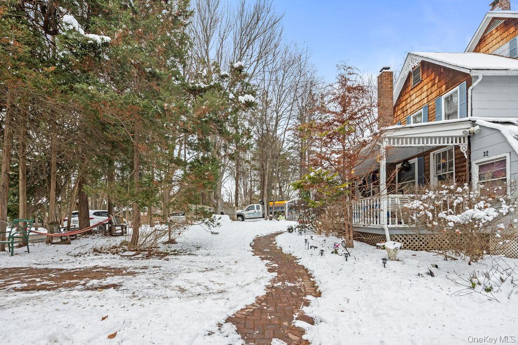 32 McNamara Road, Spring Valley, NY 10977