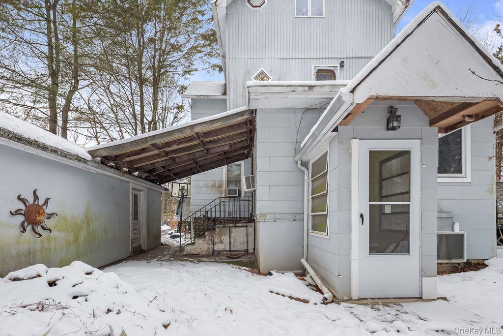 32 McNamara Road, Spring Valley, NY 10977