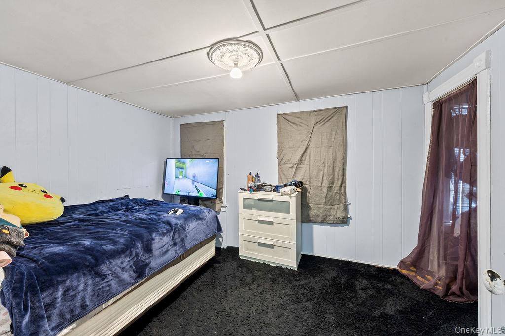 32 McNamara Road, Spring Valley, NY 10977