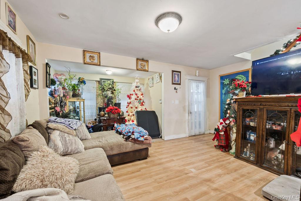 32 McNamara Road, Spring Valley, NY 10977