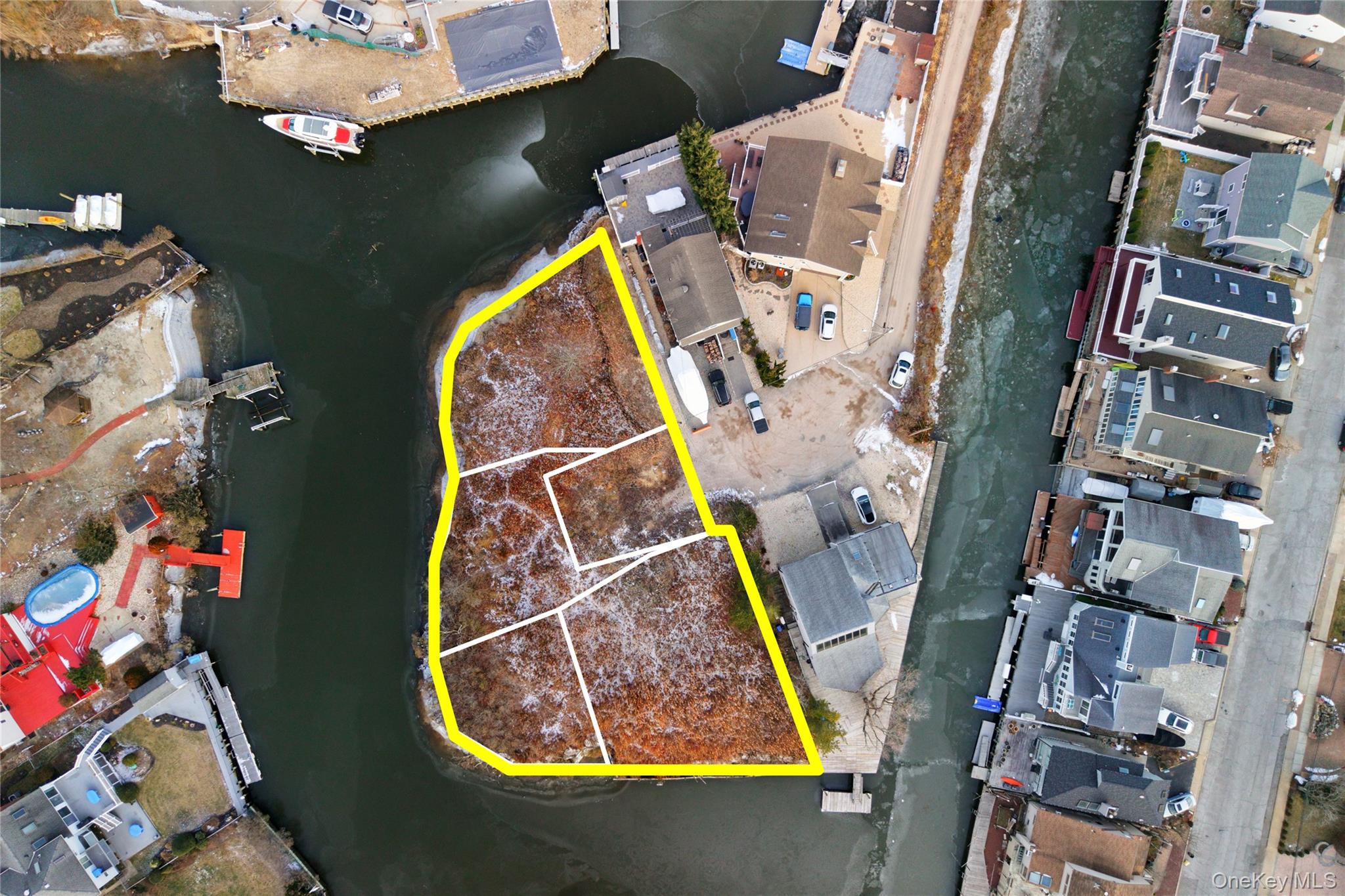 6 Island Plaza, Bellmore, NY 11710