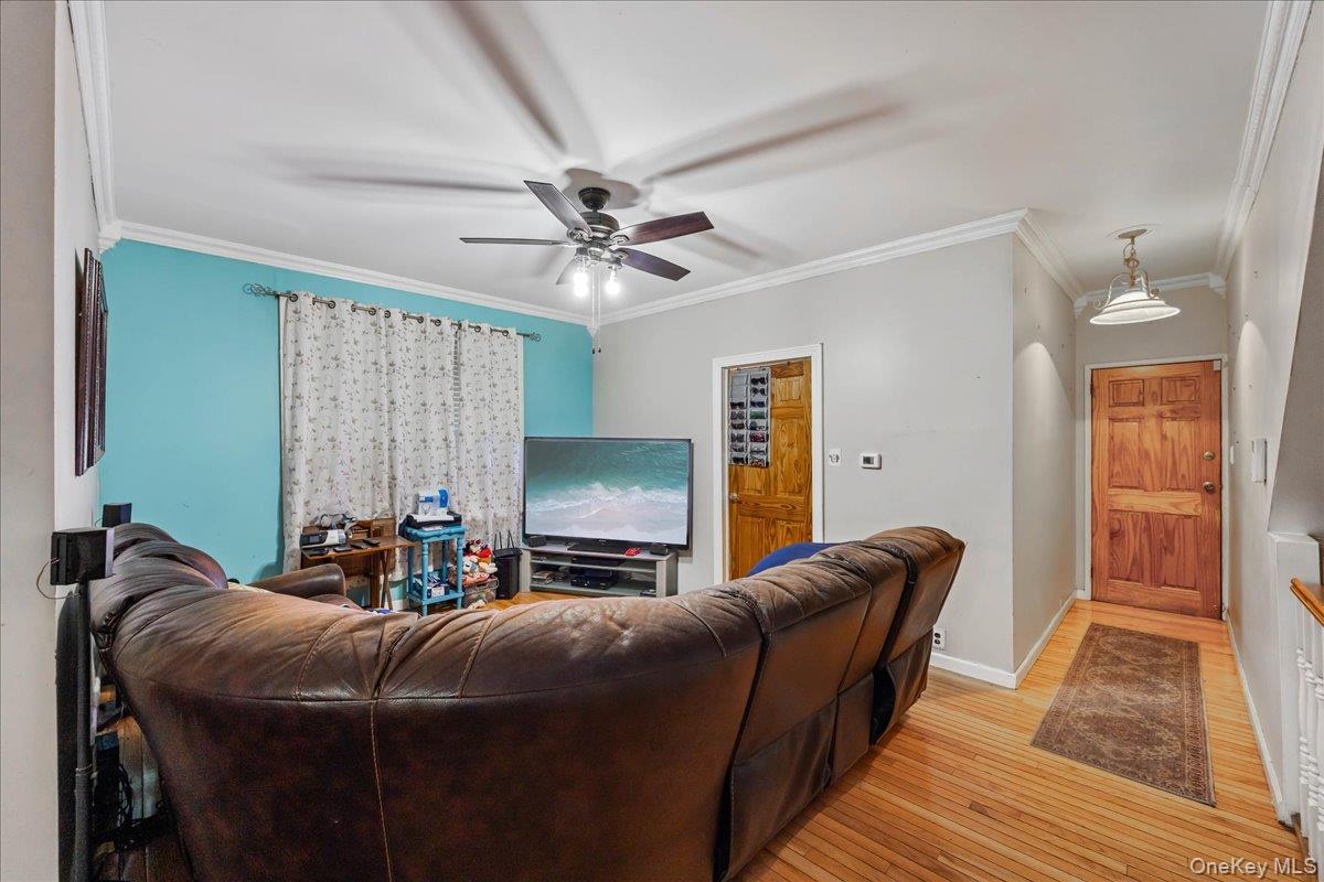 2953 Harding Avenue, Bronx, NY 10465