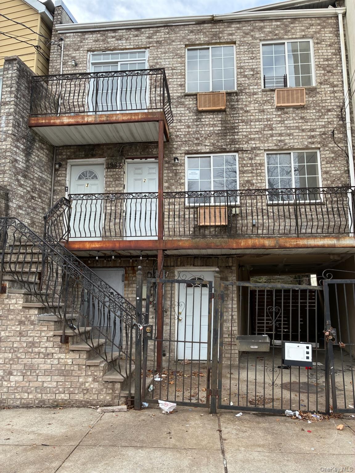 1987 Cruger Avenue, Bronx, NY 10462