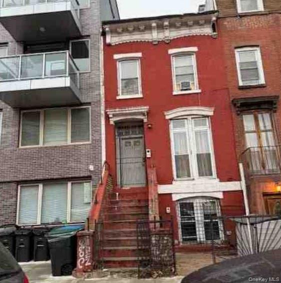 163 Lexington Avenue, Brooklyn, NY 11216