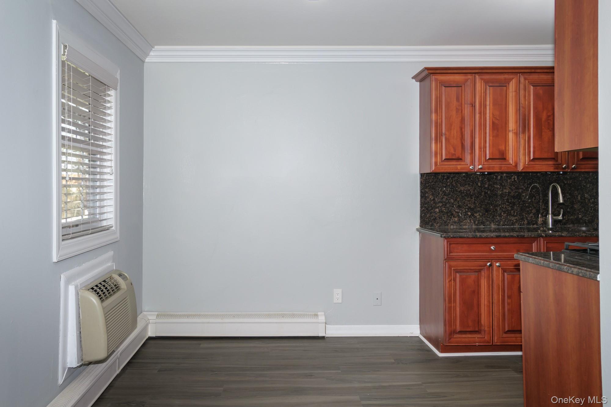 1750 W Main Street # H09, Riverhead, NY 11901