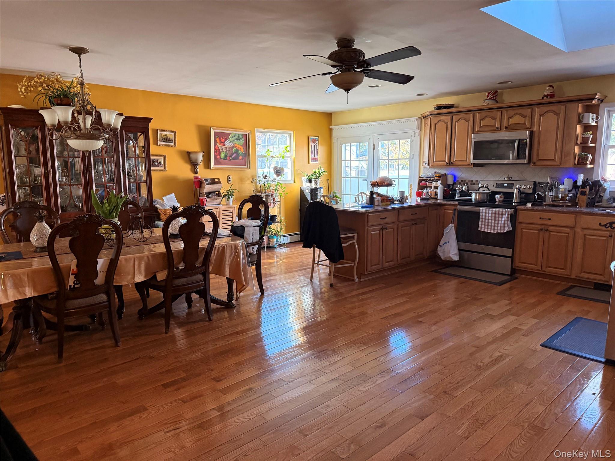 737 3rd Street, Ronkonkoma, NY 11779