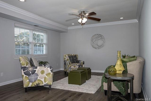 150 Lake Pointe Drive # 150, Middle Island, NY 11953