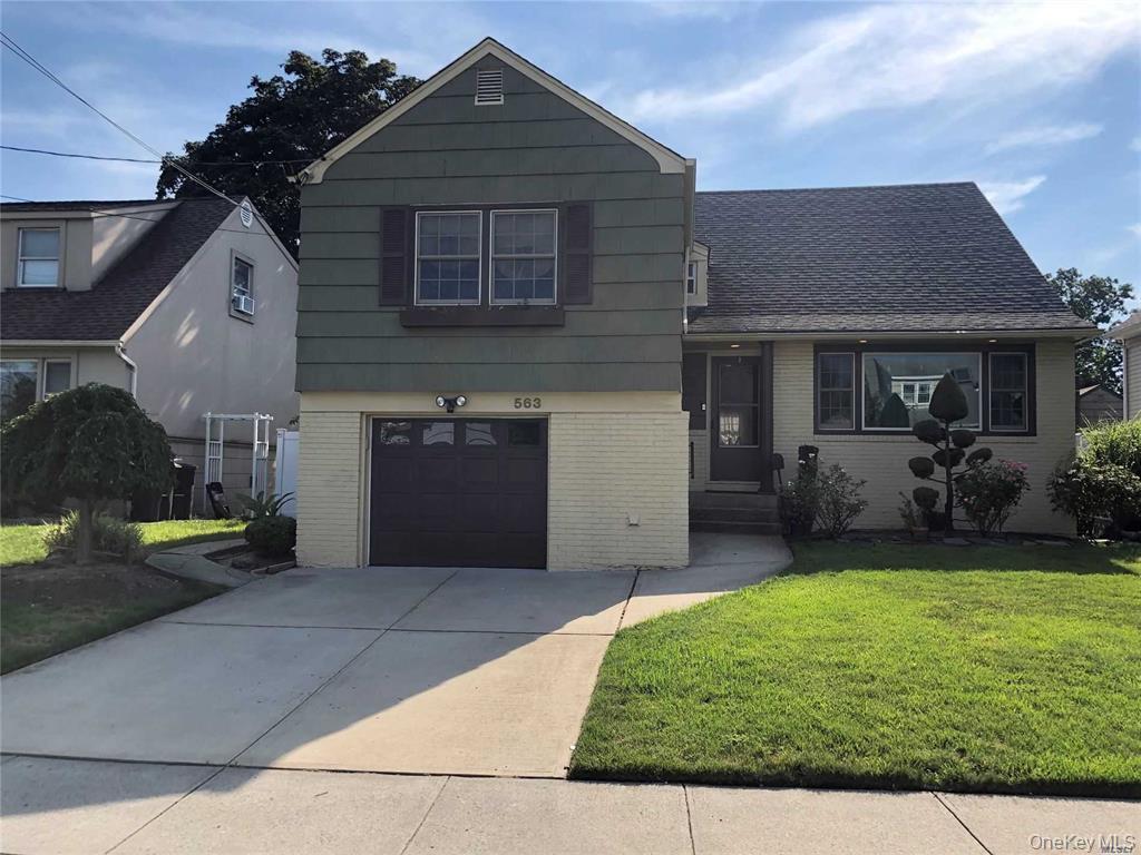 563 Albemarle Place, Cedarhurst, NY 11516