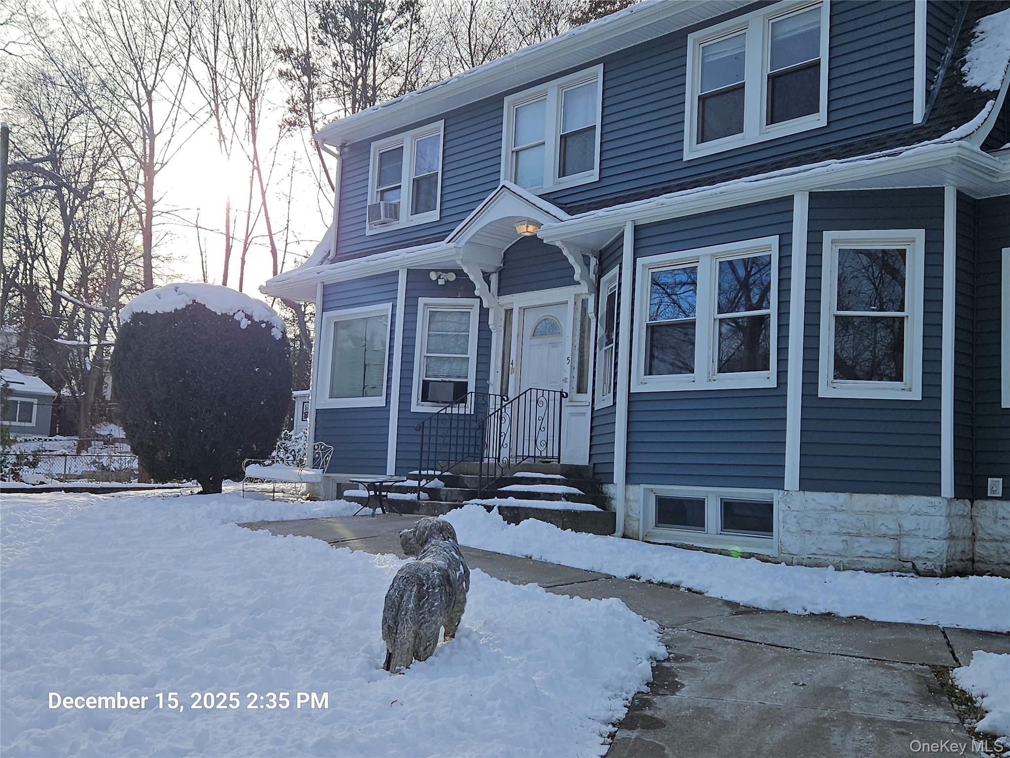 1 Beech Drive # 5, Ronkonkoma, NY 11779